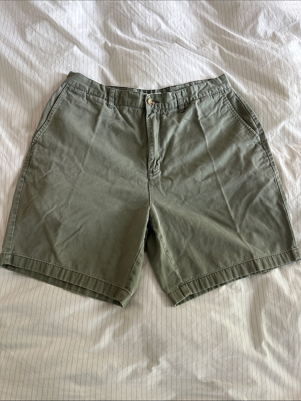 Vintage Covington - Men's Light Olive Green Casual Shorts
